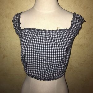 Brandy Melville off the shoulder top